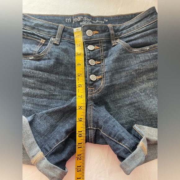 Maurices Blue Jean Shorts with Mid-Rise and Cuffed Hem Size 6 - Picture 8 of 9